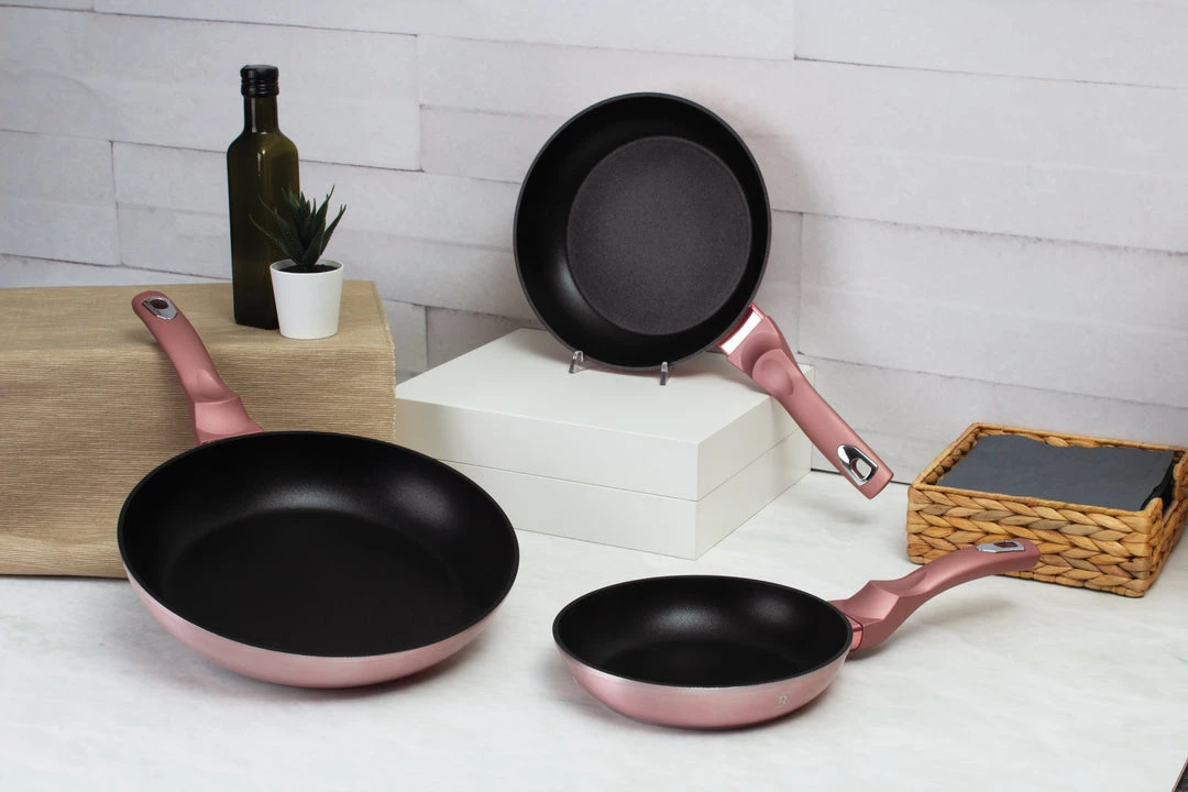 Cheapest π Berlinger Haus 3-Piece Frypan Set i-Rose Collection β 5 Cheapest π Berlinger Haus 3-Piece Frypan Set i-Rose Collection β - Image 3
